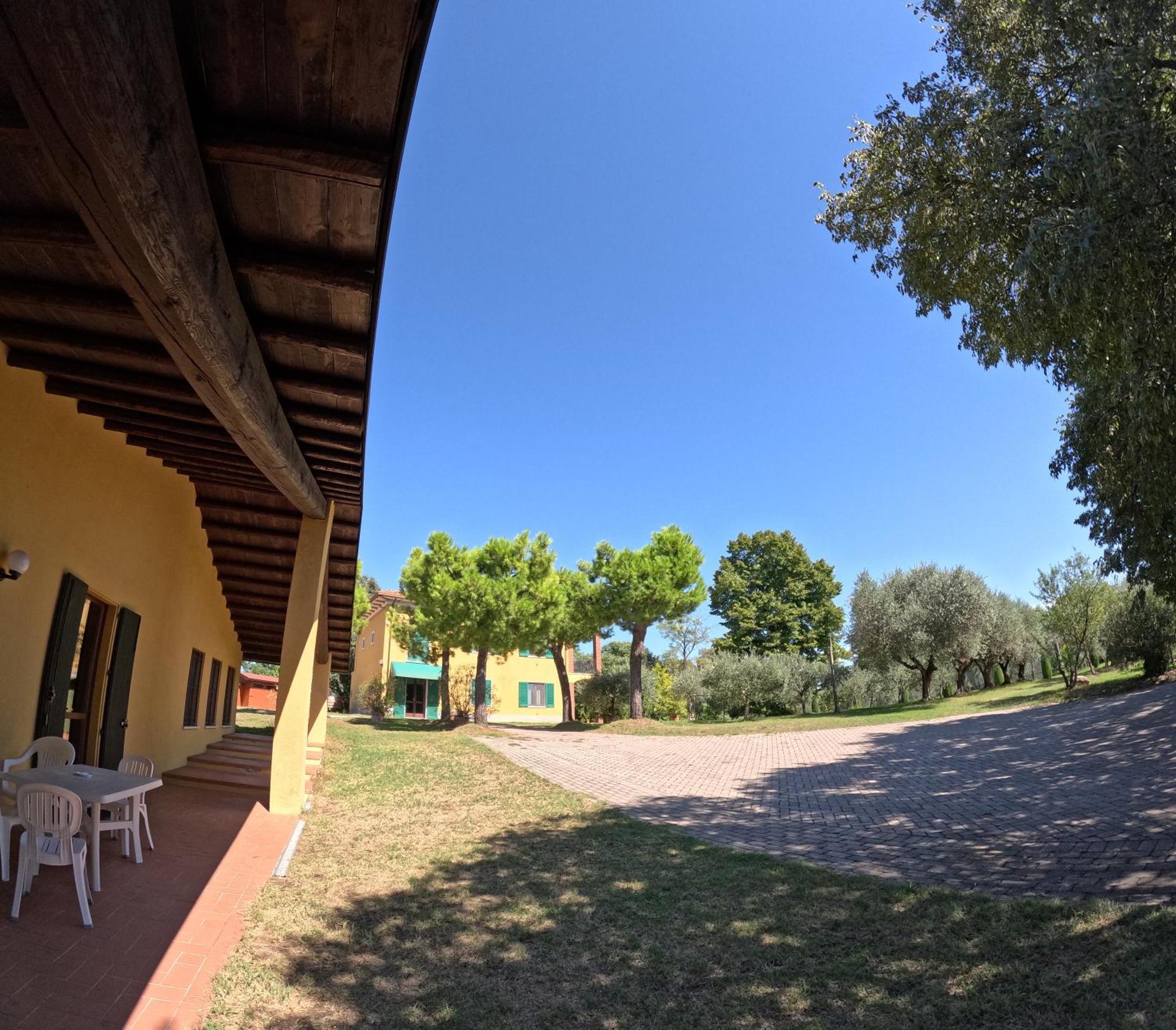 Agriturismo Gardenali Вольта-Мантована Экстерьер фото