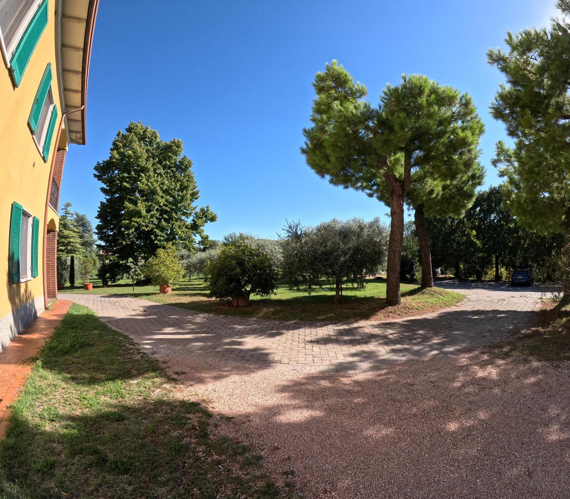 Agriturismo Gardenali Вольта-Мантована Экстерьер фото