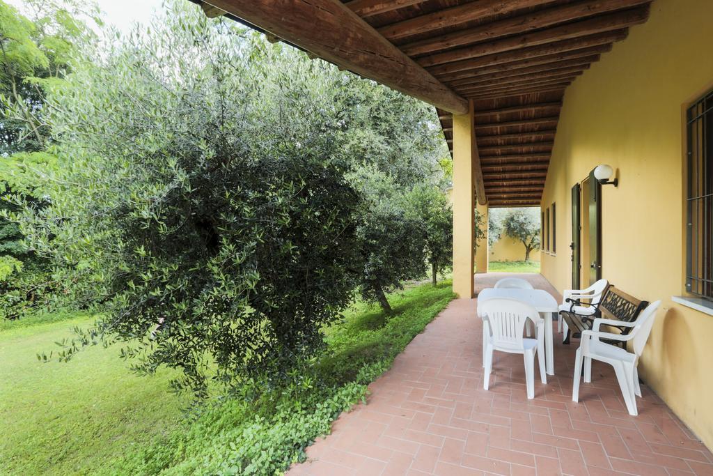Agriturismo Gardenali Вольта-Мантована Экстерьер фото