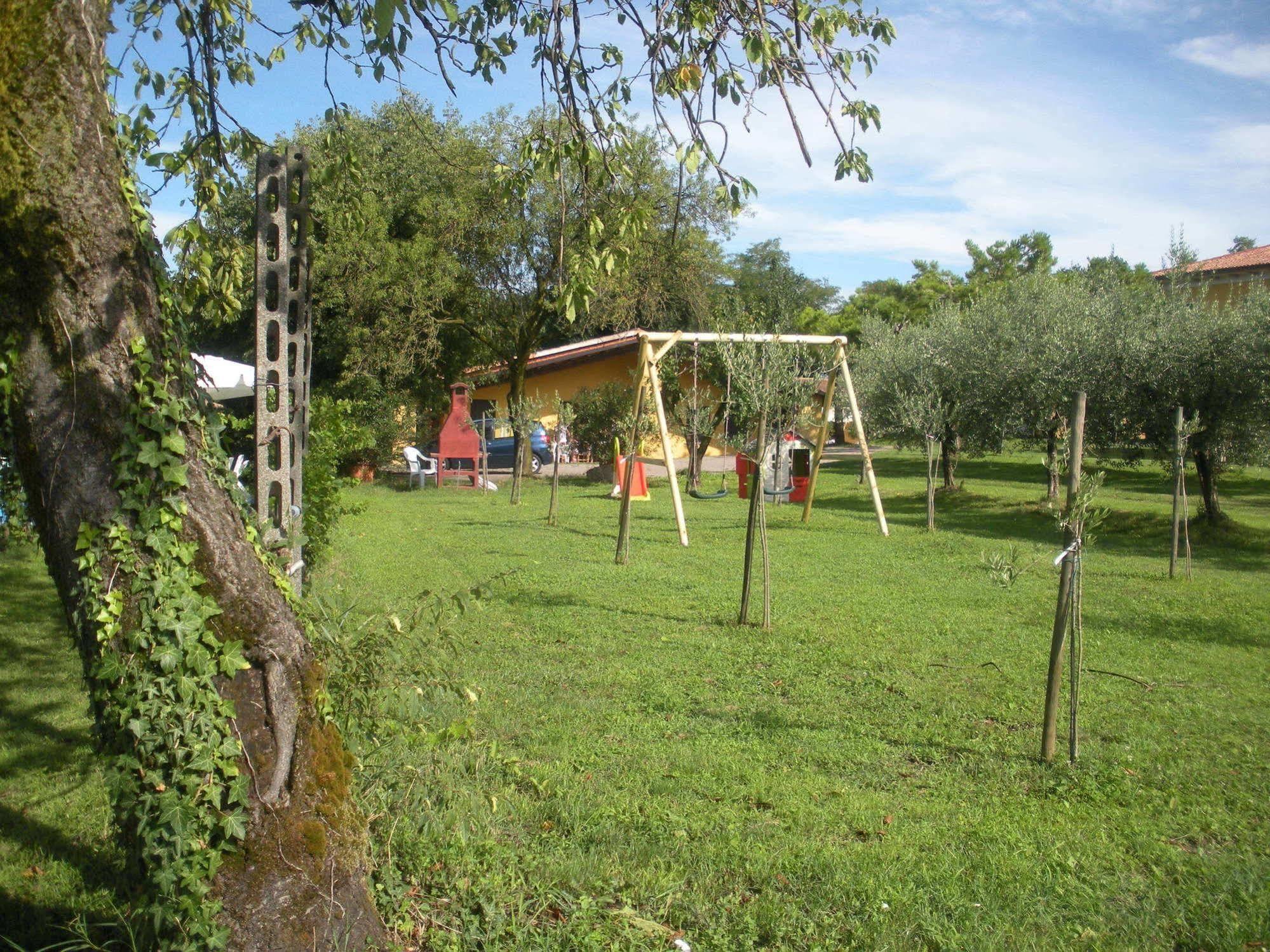Agriturismo Gardenali Вольта-Мантована Экстерьер фото